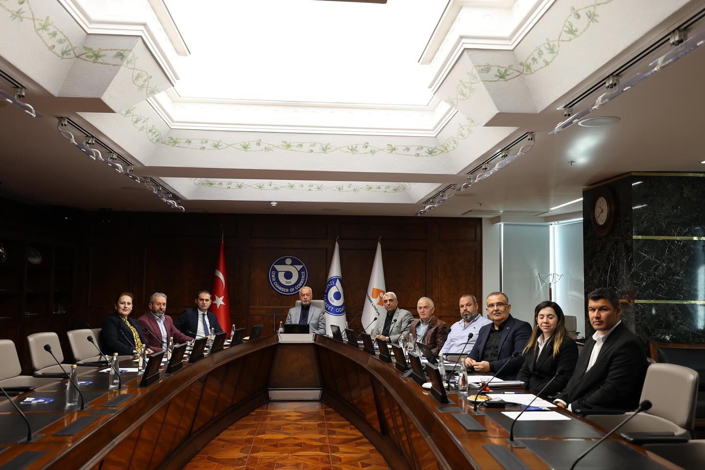 BAYINDIR SERA ORGANİZE TARIM BÖLGESİ MÜTEŞEBBİS HEYETİ TOPLANDI